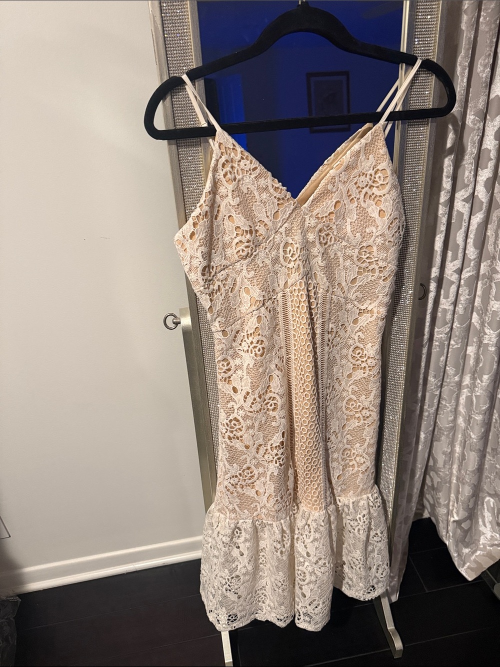 Romeo & Juliet Couture Cream Lace Midi Slip Dress
